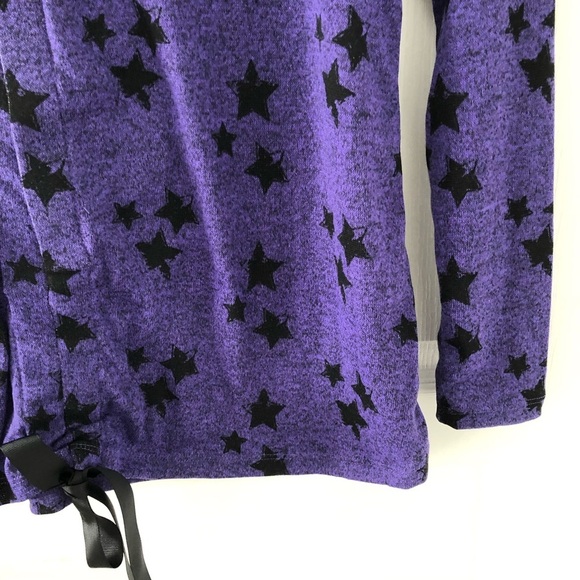 RICKI'S Long Sleeve Ruched Star Print Top - Picture 4 of 9